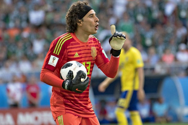 Ochoa durante un partido con el Tricolor 