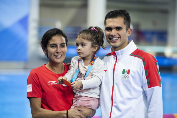 García junto a su esposa Paola Espinosa y su hija Ivana