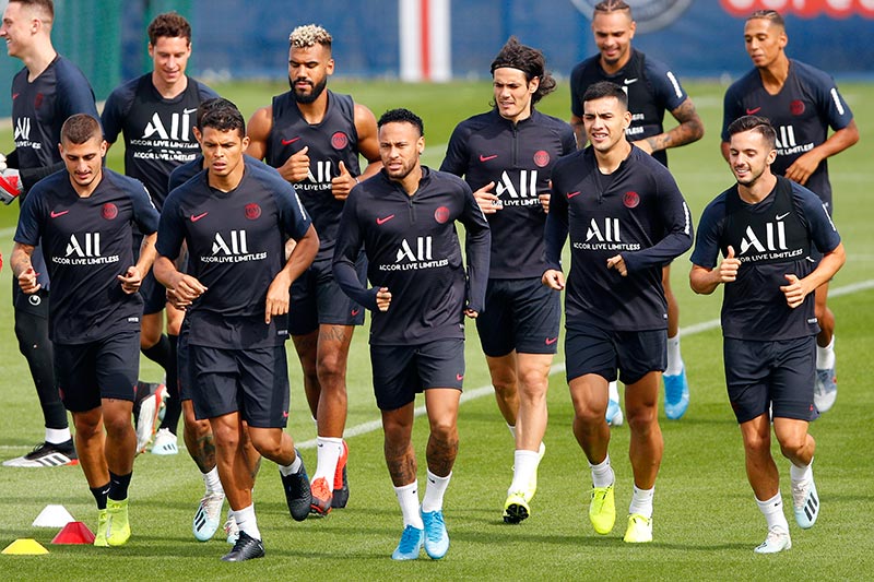 Neymar en los entrenamientos del PSG