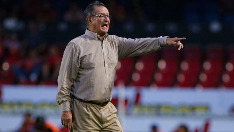 Enrique Meza, durante el duelo ante Atlético de San Luis 