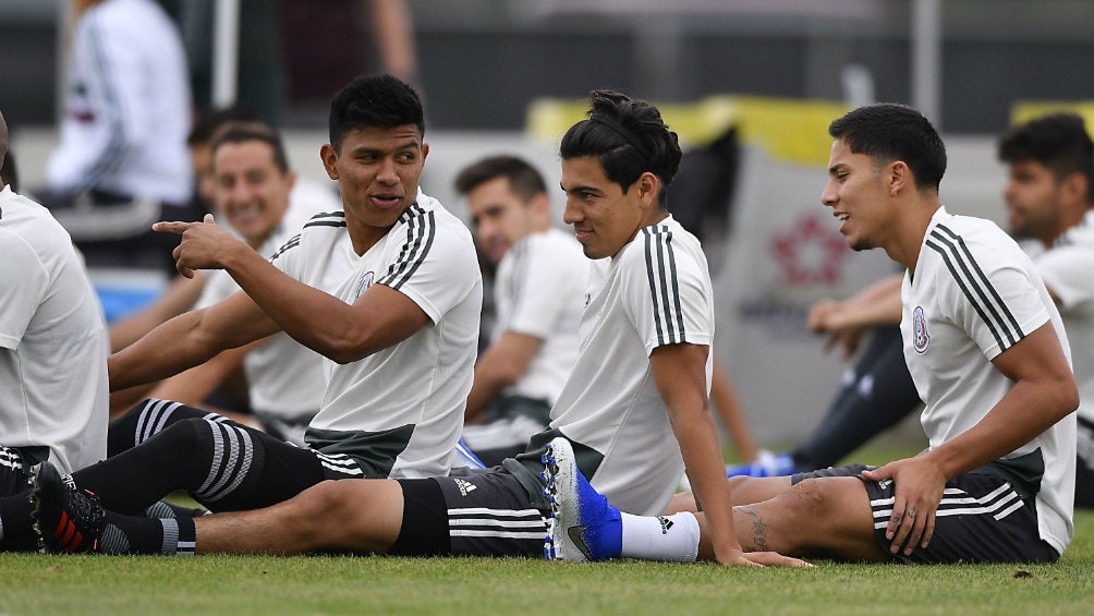 Erick Gutiérrez en un entrenamiento con el Tri