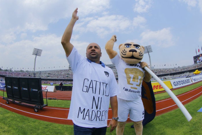 Ailton, en un partido de Pumas