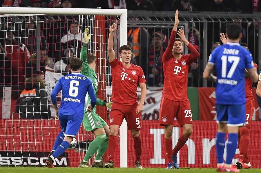 Acción del juego entre Bayern y Hoffenheim 