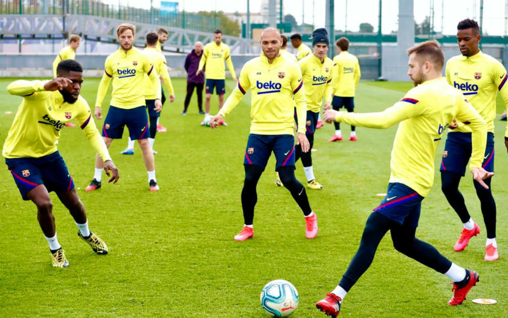 Jugadores del Barcelona, durante una práctica