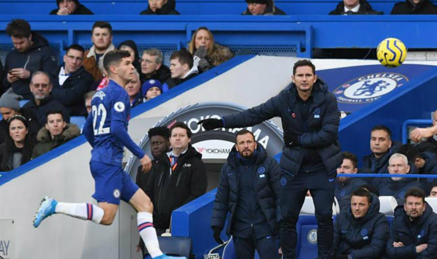 Pulisic y Frank Lampard en duelo del Chelsea