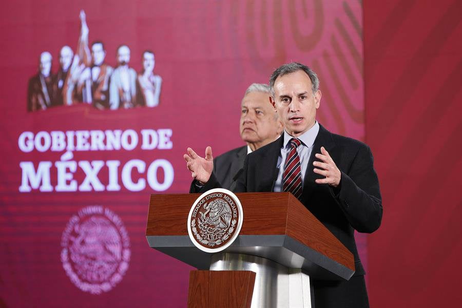 Hugo López-Gatell en conferencia con AMLO