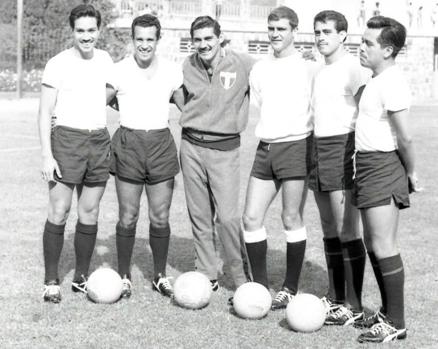 Pedro Nájera, segundo de izquierda a derecha, con Jesús del Muro, Antonio Carbajal, Raúl Cárdenas, Guillermo Sepúlveda y José Villegas
