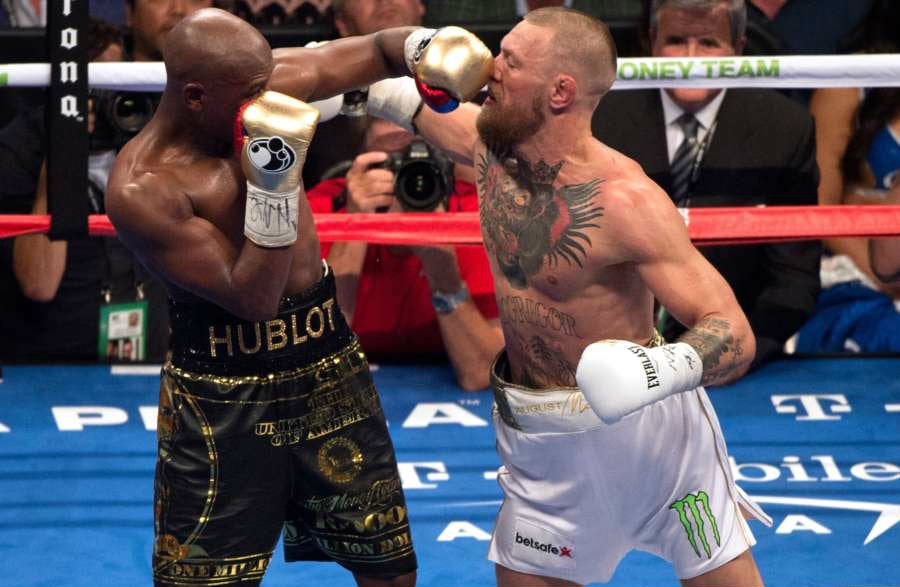 McGregor ante Floyd Mayweather