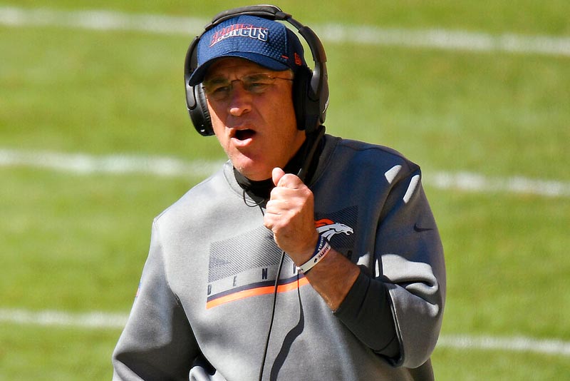 Vic Fangio, el coach de Denver