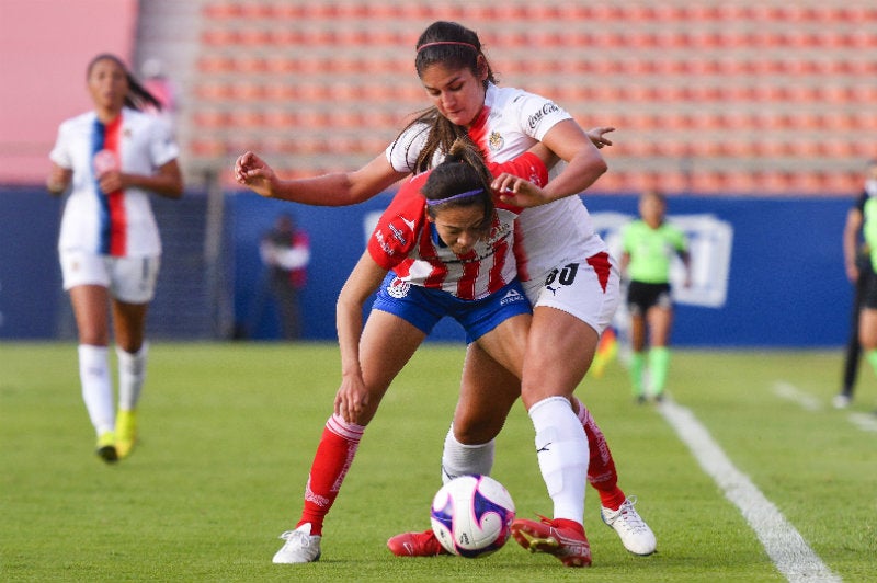 Atlético de San Luis vs Chivas Femenil en partido