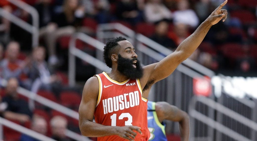 James Harden en un partido con los Rockets de Houston