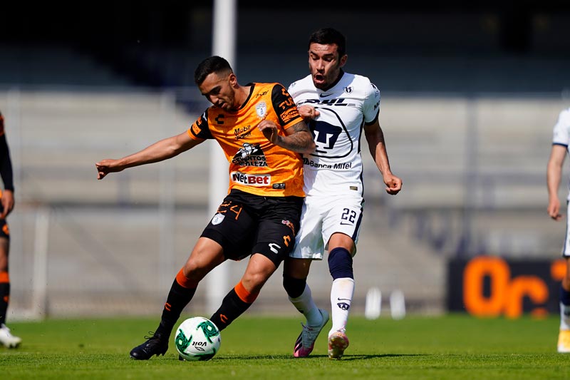 Juan Pablo en el partido contra Pachuca