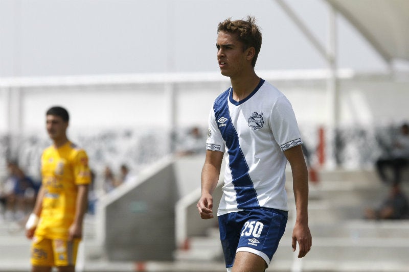 Emiliano García en partido