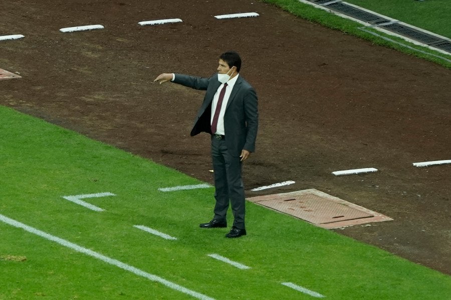 Alfonso Sosa durante un partido con Necaxa