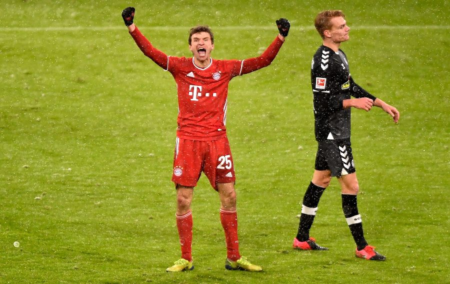 Thomas Müller tras conseguir el segundo gol del Bayern