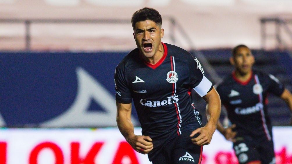 Nico Ibáñez logró marcar dos goles 