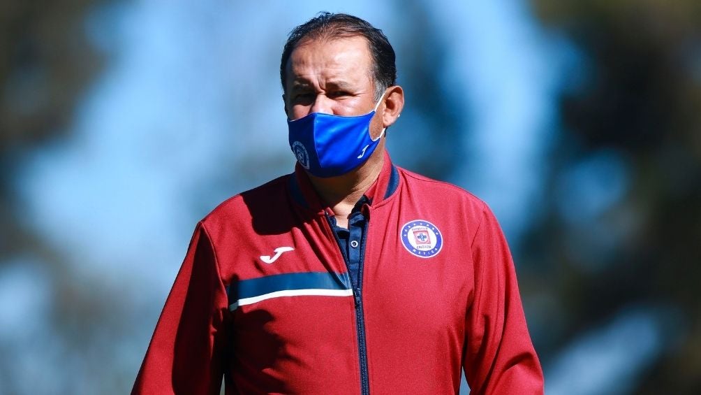 Juan Reynoso con Cruz Azul