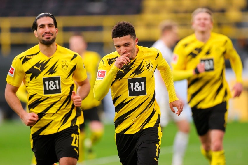 Jadon Sancho tras anotar gol a favor del Borussia