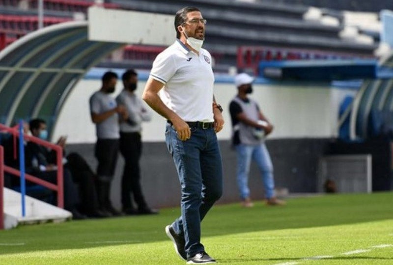 Joaquín Moreno, técnico de Cruz Azul Hidalgo, durante juego