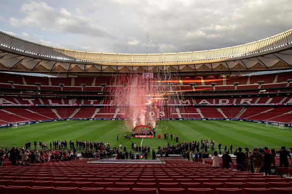 Atlético de Madrid recibe el trofeo de LaLiga Santander 2020-21