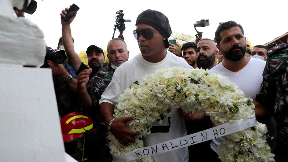 Ronaldinho durante el evento en el Líbano