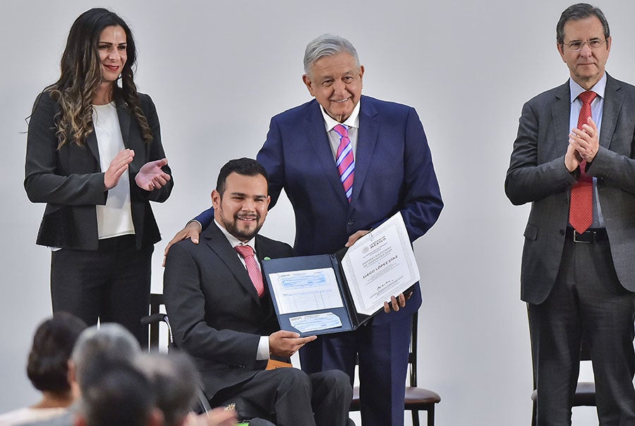 Diego López con el Premio Nacional del Deporte