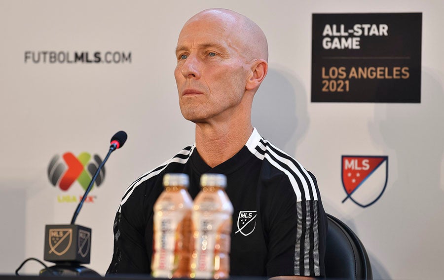 Bob Bradley en conferencia de prensa