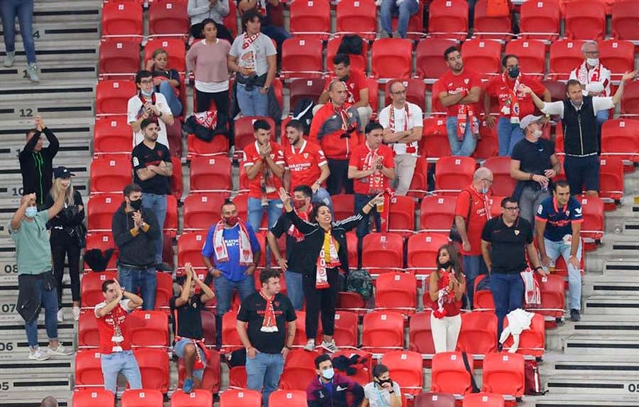 Seguidores en la Supercopa de la UEFA