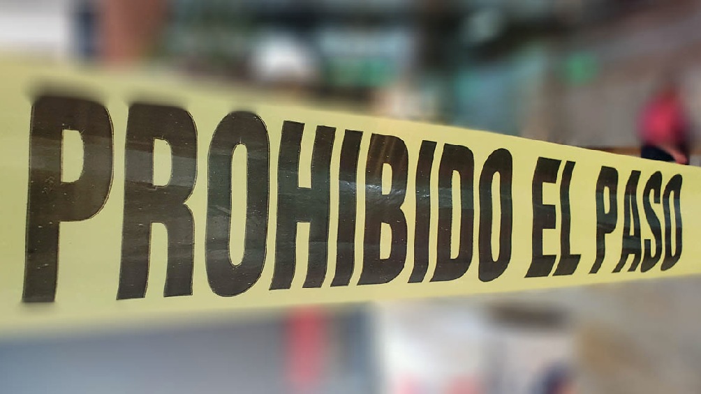 Hallan siete cuerpos dentro de un Taxi en Michoacán