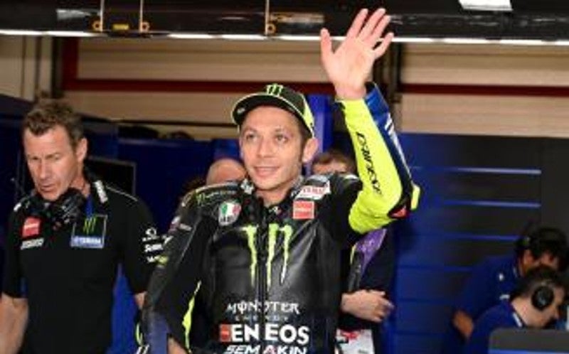 Valentino Rossi se despide de la MotoGP