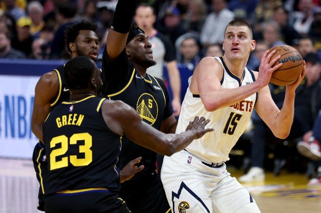 Jokic intenta superar la marca