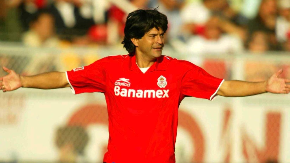 José Saturnino Cardozo es una leyenda del futbol mexicano