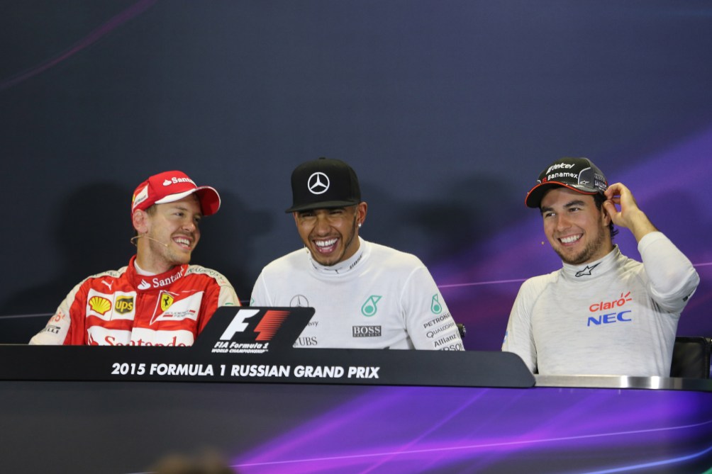 Vettel, Hamilton y Checo Pérez en conferencia de prensa