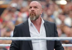 Triple H, blanco de la furia del público Triple H, blanco de la furia del público