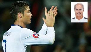 Cristiano Ronaldo aplaude en un juego con Portugal