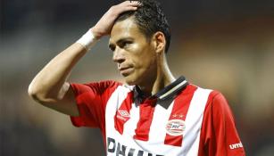 Moreno se lamenta en partido del PSV