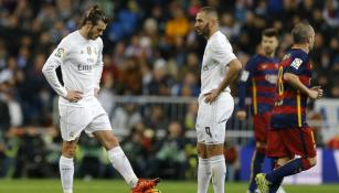 Bale y Benzema se lamentan durante el Clásico español