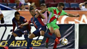 Oscar Uscanga y Eder Borelli, durante el partido de Ida