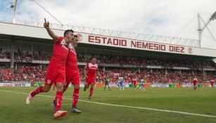 Triverio festeja gol contra Puebla