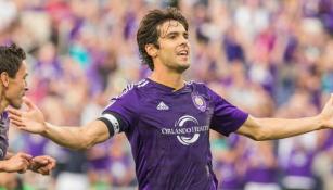 Kaká celebra un gol con el Orlando City