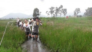 Corredores durante la Gladiator Race