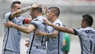 Americanistas festejan gol contra Monterrey