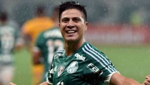 Cristaldo festeja un gol con el Palmeiras