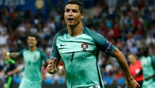 Cristiano Ronaldo celebra su tanto frente a Gales en las 'Semis'