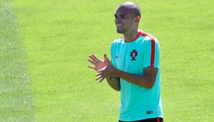 Pepe, durante un entrenamiento de Portugal