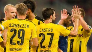 Borussia Dortmund celebra un gol contra Manchester United
