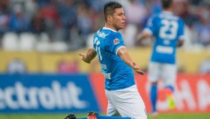 Jonathan Cristaldo lamenta una falta no cobrada en el juego frente a Leones Negros por Copa MX