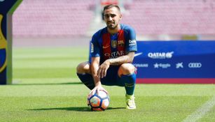 Paco Alcácer durante su presentación con el Barcelona