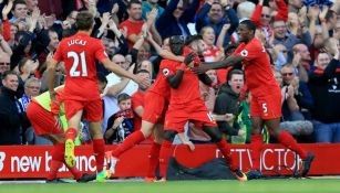 Liverpool festeja gol contra el Leicester City