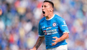 Chaco Giménez celebra su anotación frente a las Águilas